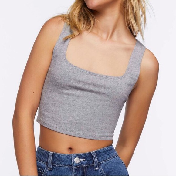 💖 Forever 21 Basic Tank Top - Picture 1 of 3